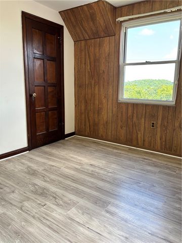 908 Worthington Ave, Clairton, PA 15025