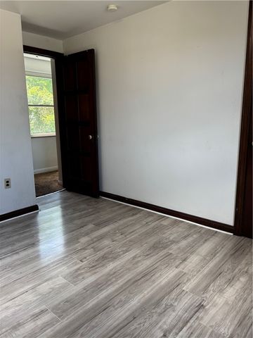 908 Worthington Ave, Clairton, PA 15025
