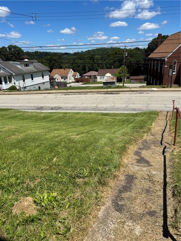 908 Worthington Ave, Clairton, PA 15025
