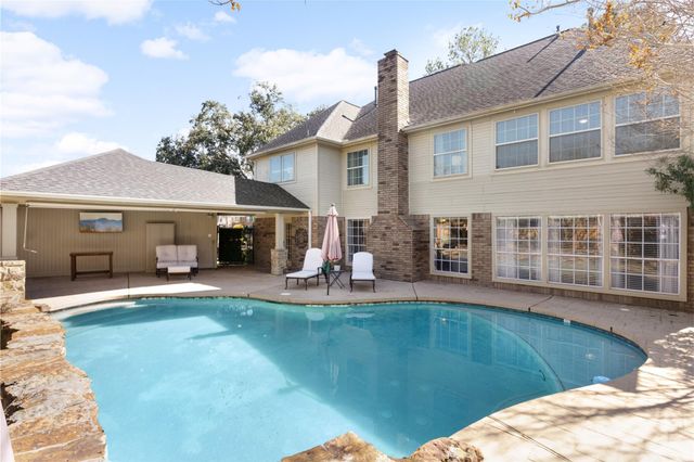 47 Sterling Street, Sugar Land, TX 77479