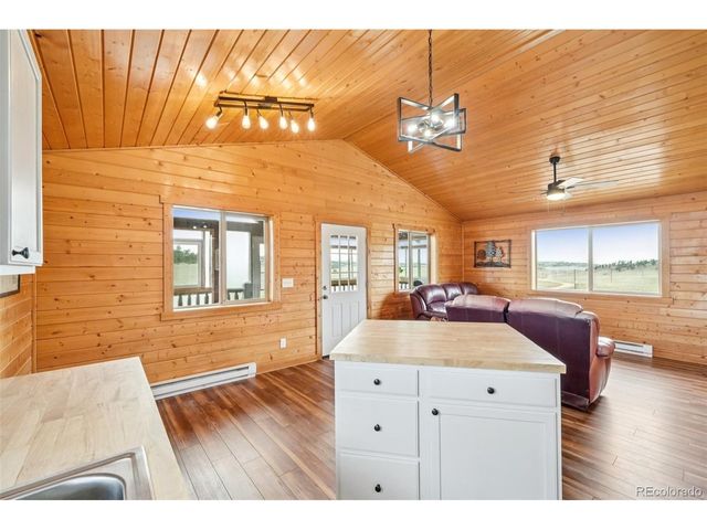 14012 Chickasaw Rd, Hartsel, CO 80449