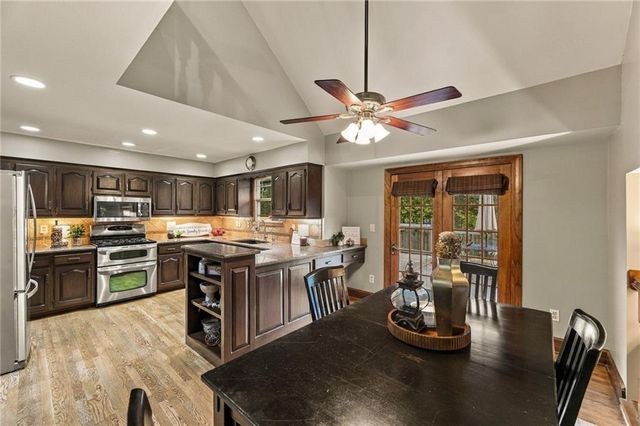 2209 S Scarborough Street, Olathe, KS 66062