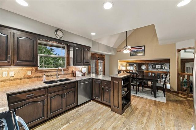 2209 S Scarborough Street, Olathe, KS 66062
