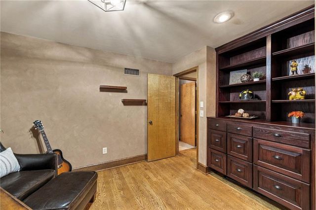 2209 S Scarborough Street, Olathe, KS 66062