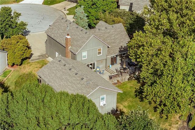 2209 S Scarborough Street, Olathe, KS 66062