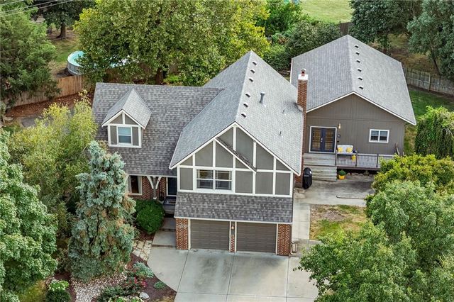 2209 S Scarborough Street, Olathe, KS 66062