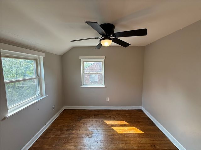 139 Howard St, Penn Hills, PA 15235