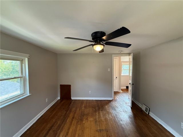 139 Howard St, Penn Hills, PA 15235