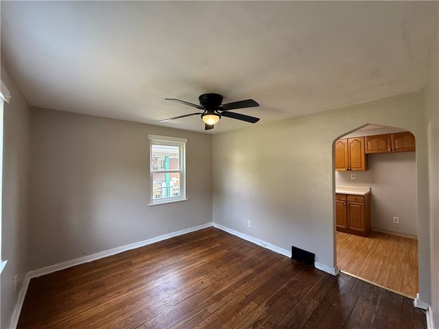 139 Howard St, Penn Hills, PA 15235