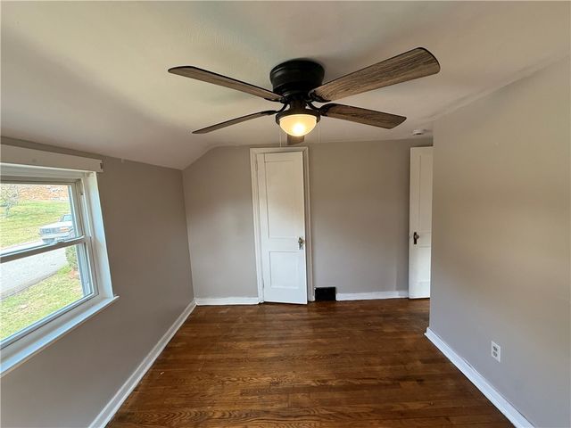 139 Howard St, Penn Hills, PA 15235