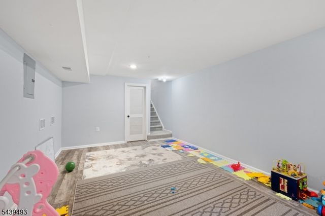202 Rhoads Dr, Montgomery Twp., NJ 08502