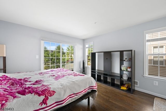 202 Rhoads Dr, Montgomery Twp., NJ 08502