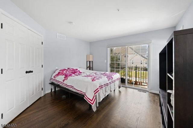 202 Rhoads Dr, Montgomery Twp., NJ 08502