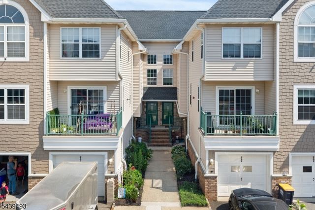 202 Rhoads Dr, Montgomery Twp., NJ 08502