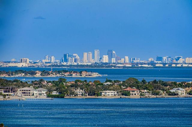 1200 NORTH SHORE DRIVE NE 314, St Petersburg, FL 33701