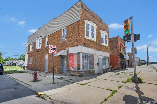 19403 W WARREN Avenue, Detroit, MI 48228