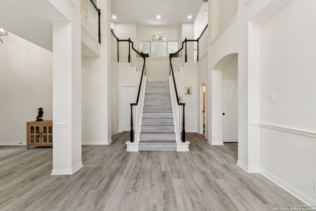 2023 Flint Oak, San Antonio, TX 78248