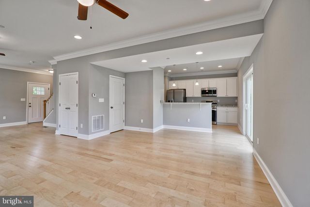 7412A BELMONT AVE, Baltimore, MD 21224