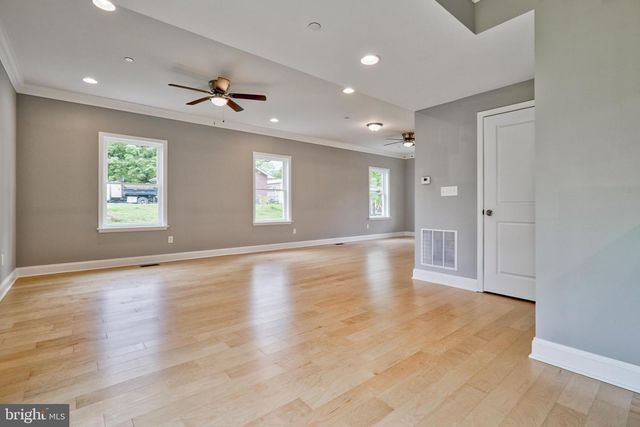 7412A BELMONT AVE, Baltimore, MD 21224