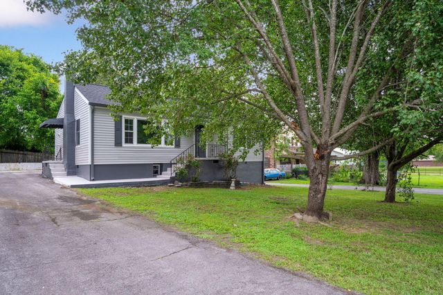 90 Mcafee Road, Rossville, GA 30741