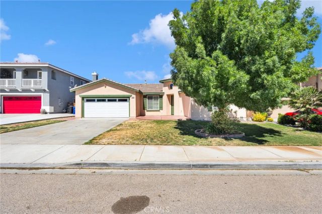11984 Russell Court, Victorville, CA 92392