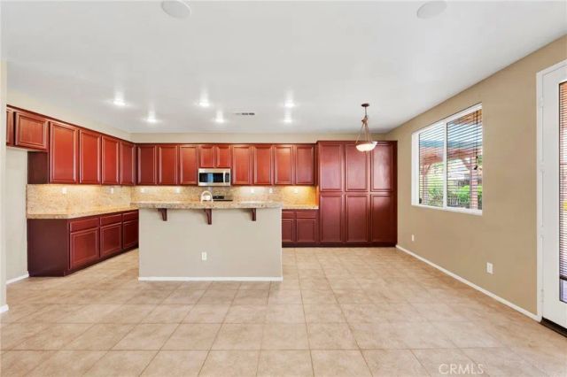 11984 Russell Court, Victorville, CA 92392