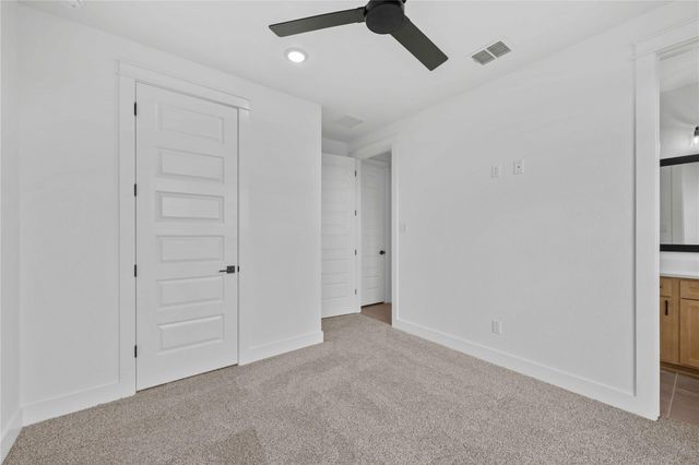 6775 Kings Mill DR, Salado, TX 76571