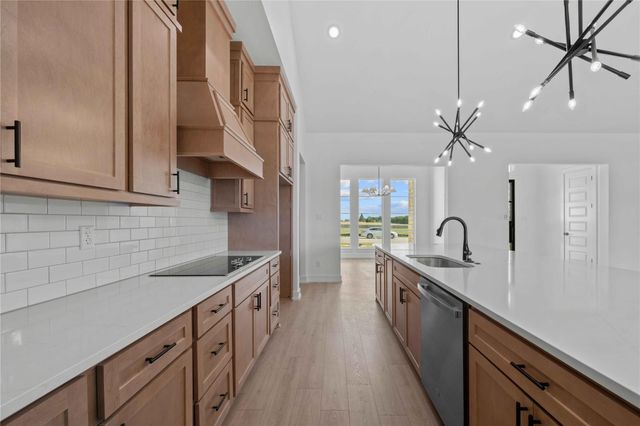 6775 Kings Mill DR, Salado, TX 76571