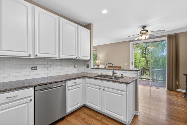 4323 Blue Iris Court 4323, Island Lake, IL 60042