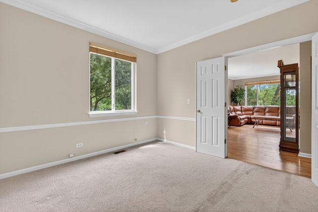 4323 Blue Iris Court 4323, Island Lake, IL 60042