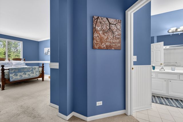 4323 Blue Iris Court 4323, Island Lake, IL 60042