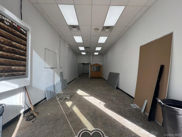 411 Jericho Turnpike, New Hyde Park, NY 11040