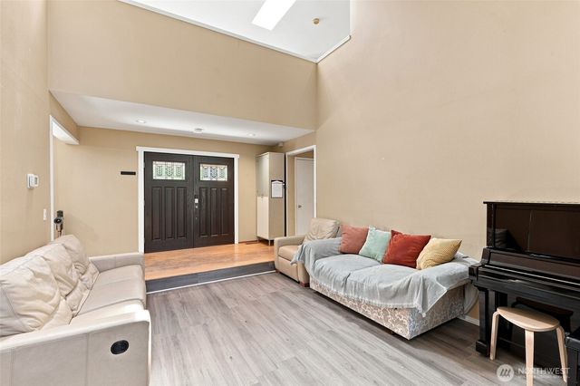 6409 Chennault Beach Drive, Mukilteo, WA 98275
