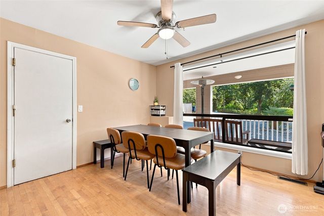 6409 Chennault Beach Drive, Mukilteo, WA 98275