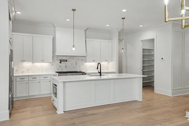 1112 Caldwell Ln, Nashville, TN 37204