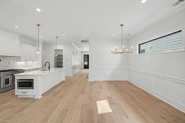 1112 Caldwell Ln, Nashville, TN 37204