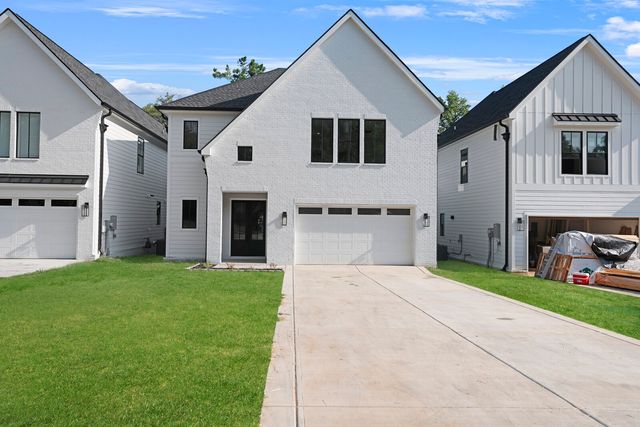 1112 Caldwell Ln, Nashville, TN 37204