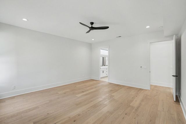1112 Caldwell Ln, Nashville, TN 37204