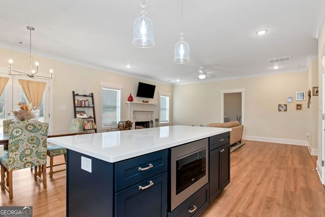 1350 C O Draper Road, Comer, GA 30629