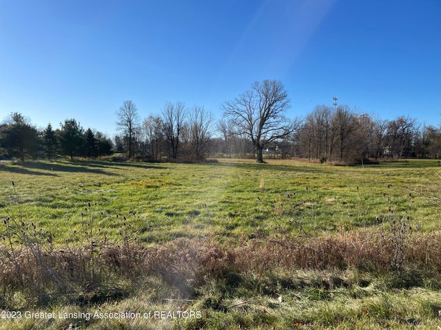 315 Hamman Drive, Eaton Rapids, MI 48827