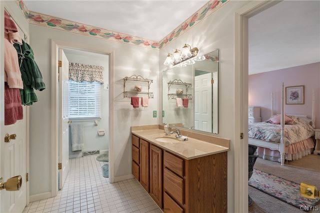 4819 Hepplewhite Drive, Manlius, NY 13104