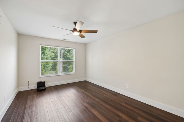 1016 Forestwood Rd, Ashland City, TN 37015