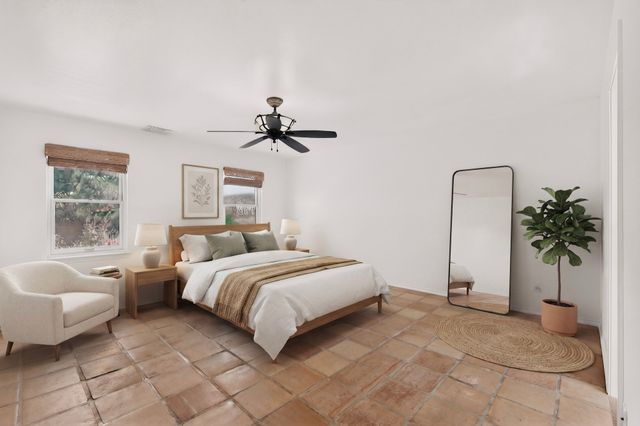 39 Cuesta Road, Santa Fe, NM 87508