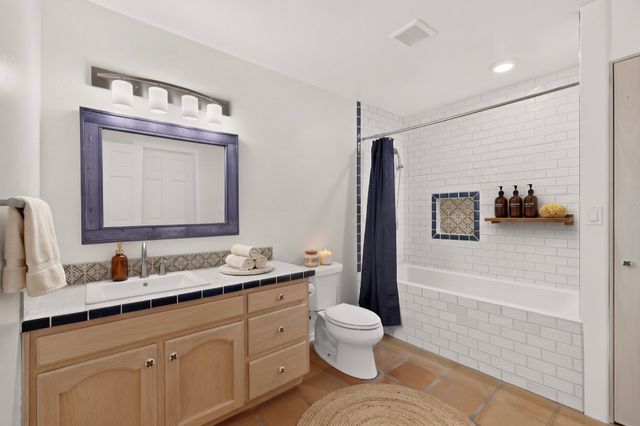 39 Cuesta Road, Santa Fe, NM 87508