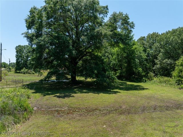110134 4696 Road, Muldrow, OK 74948