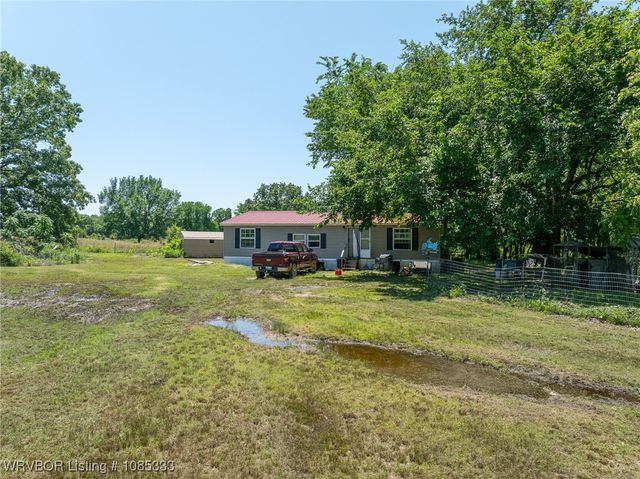 110134 4696 Road, Muldrow, OK 74948