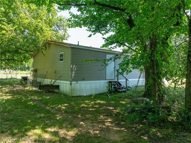 110134 4696 Road, Muldrow, OK 74948