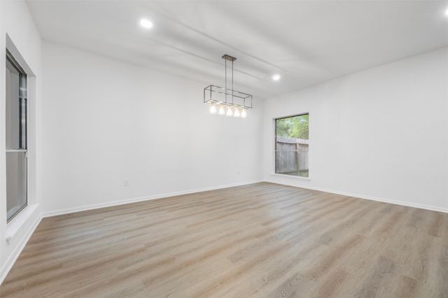 12903 Avenida Vaquero Street, Houston, TX 77077