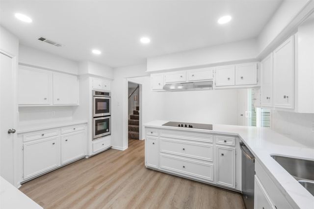12903 Avenida Vaquero Street, Houston, TX 77077