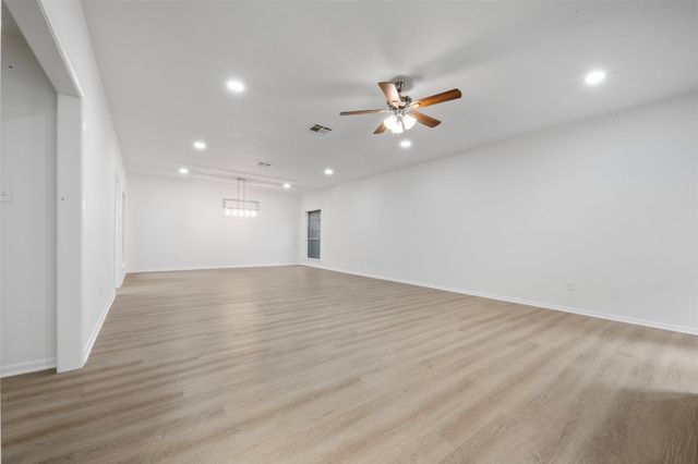 12903 Avenida Vaquero Street, Houston, TX 77077